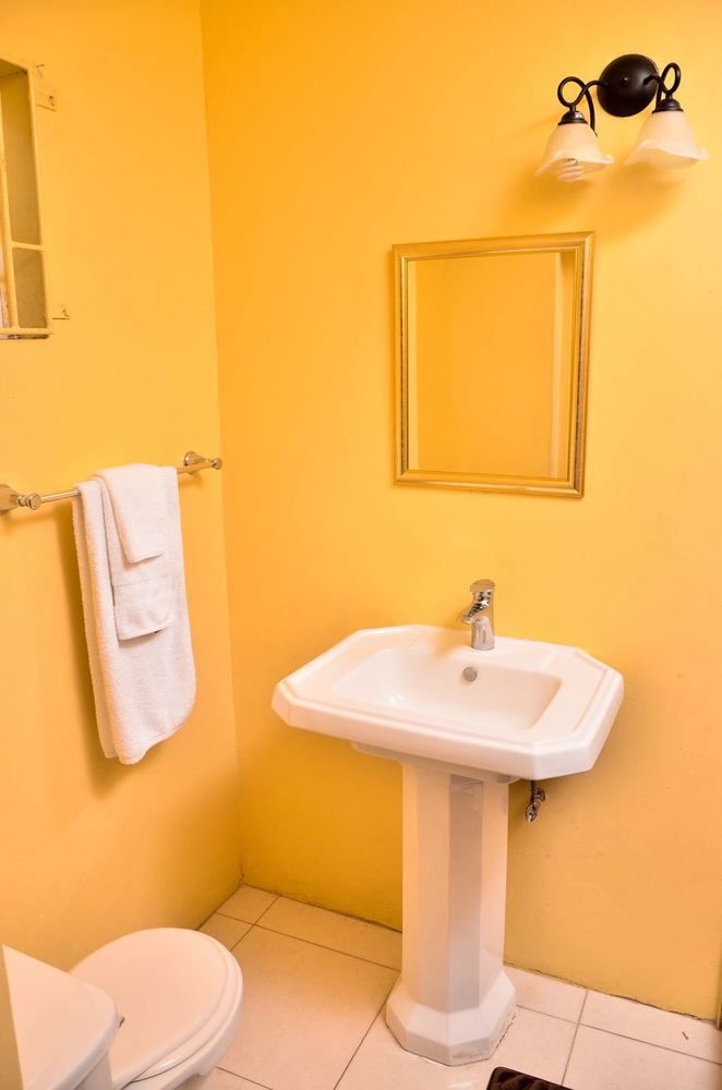 Kingston Sunset Guest Apartment I 외부 사진
